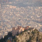 Estámos buscando urgentemente un voluntario de SVE en Palermo, Italia